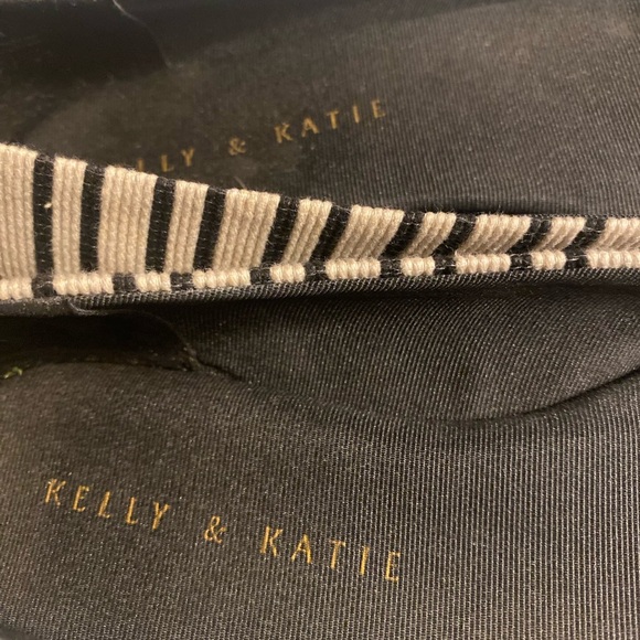 Kelly & Katie Striped Black and Cream Women's Flats - Picture 6 of 7